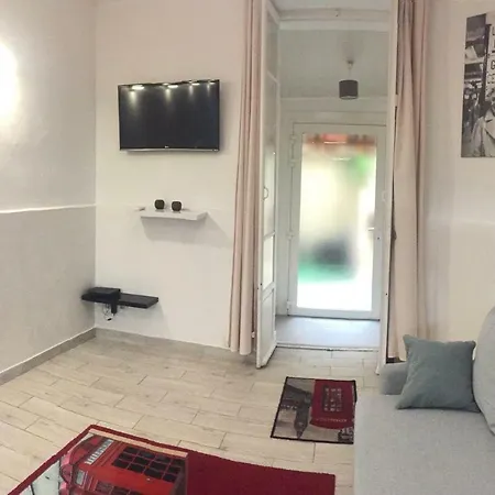 Apartment San Lazaro